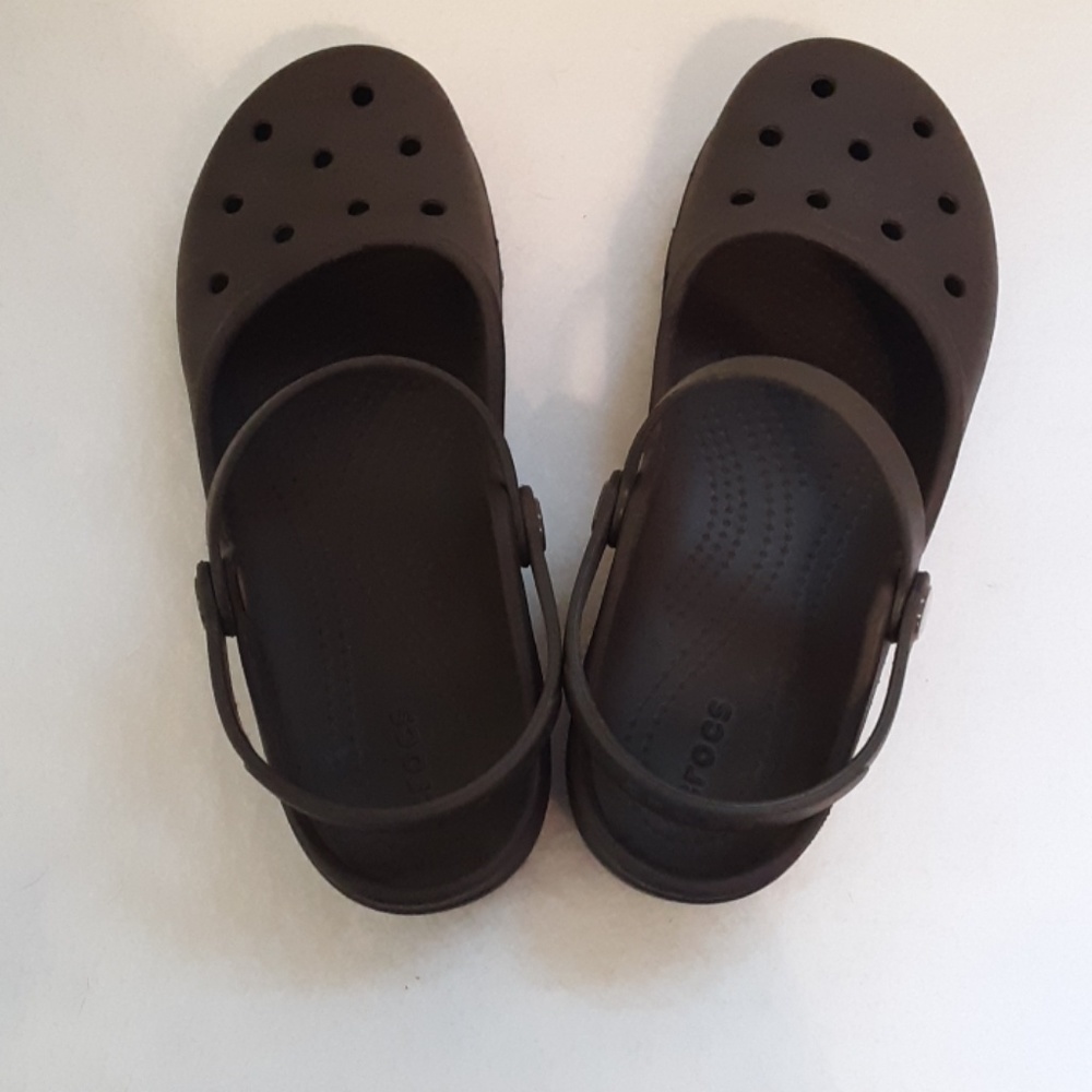 Crocs sling back clogs